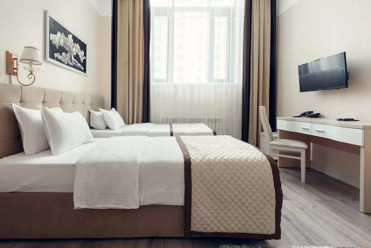 Hotel Park Avenue Αστάνα
