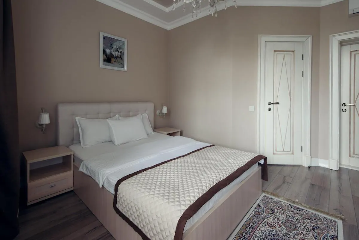 Hotel Park Avenue Αστάνα